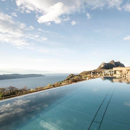 Stroblhof Lake Garda Active Family Spa Resort Bora Bora Exterior foto