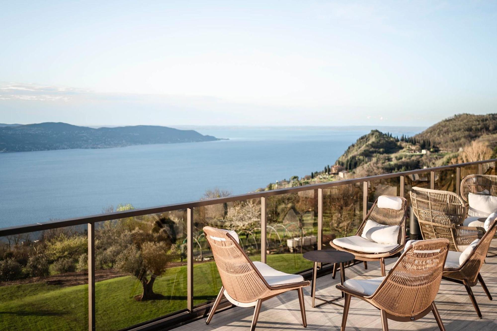Stroblhof Lake Garda Active Family Spa Resort Bora Bora Exterior foto
